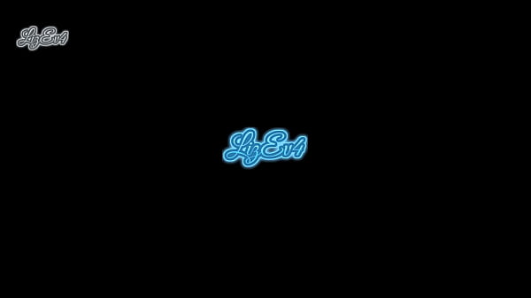 Nonton Stepmother Wants To Try Her Stepson's Cock Without Using A Condom! thumbnail