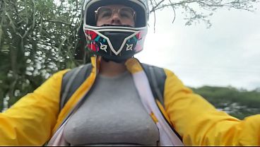 Repartiendo Domicilio aClienteDe DIDISin Sostén