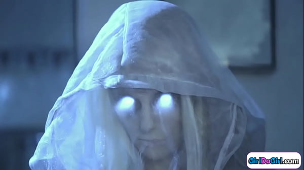 Play MP4 - Busty stepmom relives sex with stepteen