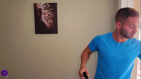 Play MP4 - Making A Foot Vid With Stepsis