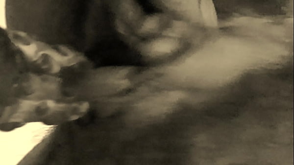 Play MP4 - Solo female toy play