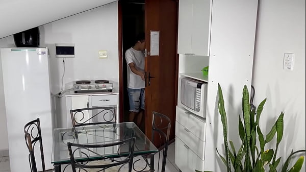 Nonton Mamando O Jovem Pauzudo thumbnail