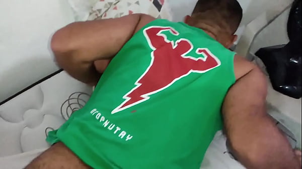 Play MP4 - Quando meu marido chega do trabalho corre pra comer a janta bem quentinha