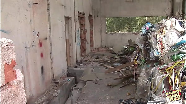 Within the confines of this deserted structure this fortunate individual engaged in anal intercourse with two distinct women