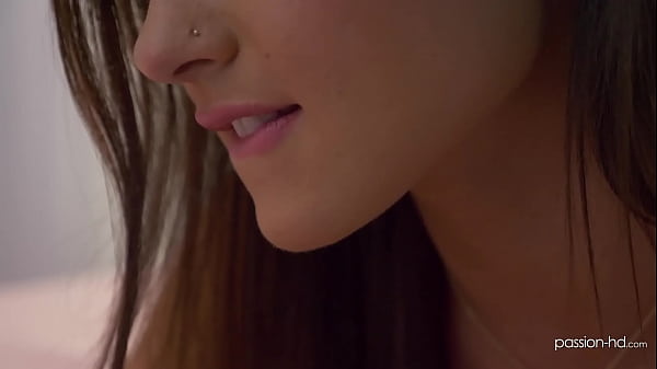 Play MP4 - Sorority girl sneaks in boyfriend and roleplays her fantasy &lpar;Zoe Bloom&rpar;