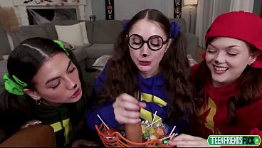 Play MP4 - 3 Best Friends Share a Big Cock for Halloween