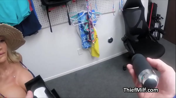 Busty mature blows two guards at the_backroom