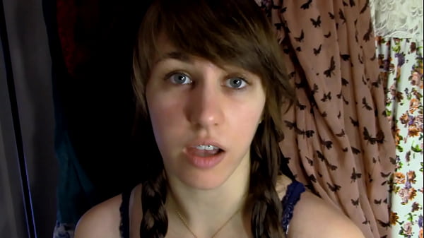 Babysitter Plays Hide And Suck thumbnail