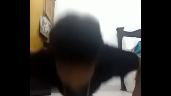 Trueno pobre cogiendo el suelo