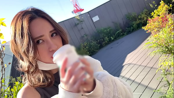 生ハメヴァージンの極上ギャルと初ハメ撮り 中出し_ギャル界1性的好奇心旺盛 美形美BODYなのに陰キャで奥手という最高の萌えギャップ恥ずかしがりながらも腰を振るむっつりスケベなナースの卵とSEX