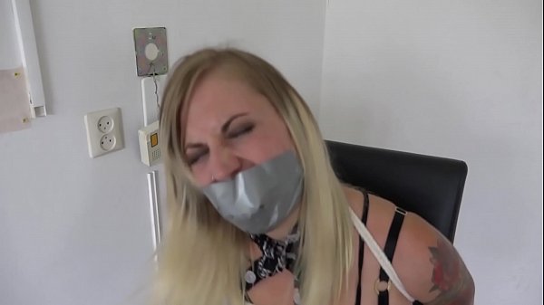 Julie Vega In Bondage thumbnail