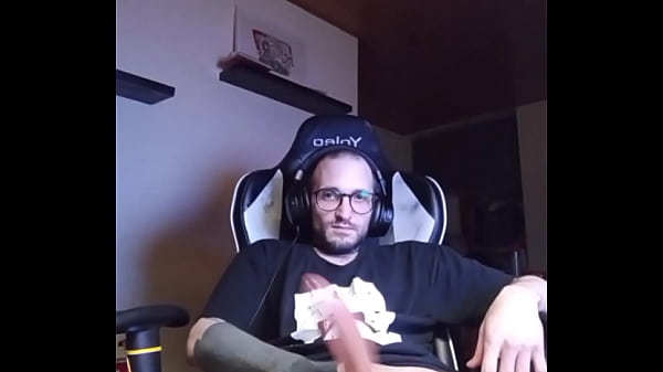 My friend from OF did not believe me when I said I had a 21cm cock