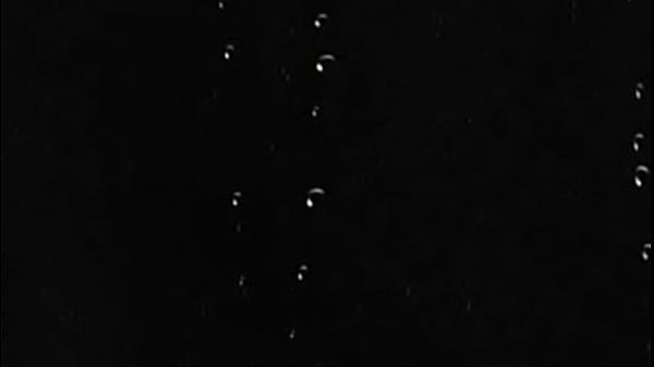 Nonton G&eacute;missement D'une Petite Fran&ccedil;aise thumbnail