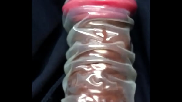 Play MP4 - Erection inside a Condom