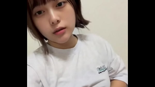 スマホオナ動画_週4でオナニーしてるけど今日沢山喘いじゃいました