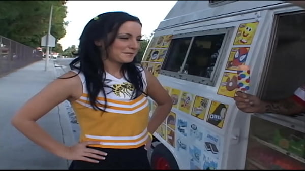 Gorgeous Young Likes Getting Fucked In Public thumbnail