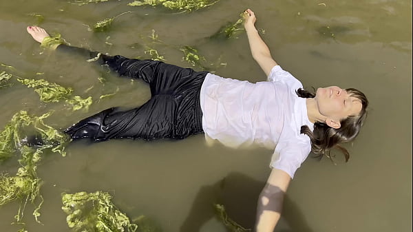 Wetlook White T-shirt Down At The Estuary thumbnail