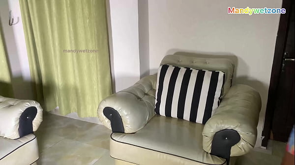 Nonton Ebony Babe Sexy Vee Sucks And Rides A Massive Black Cock Passionately thumbnail