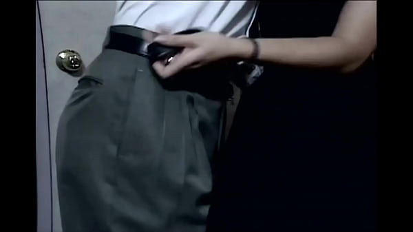 Play MP4 - 帥哥台男誘惑了坐辦公室性感美女OL就做愛了 叫聲太讚 人生勝利組呀