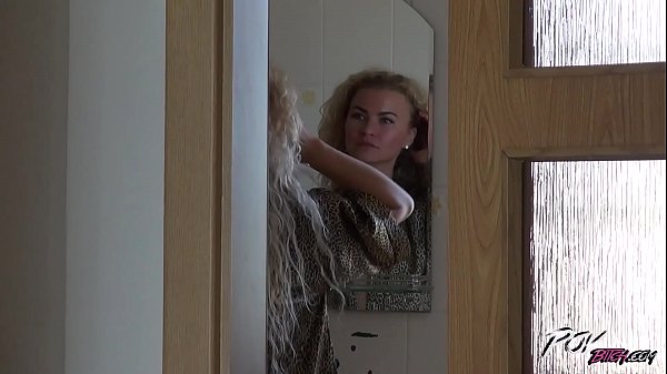 Blonde curlyhair Milf love_cock so_much andride ithard