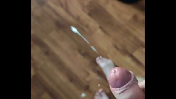 Play MP4 - Another cumshot