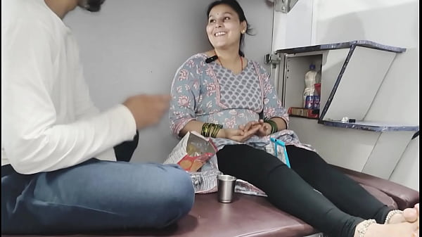 StepMother_in law Fuck in train kashmir to_kanyakumari