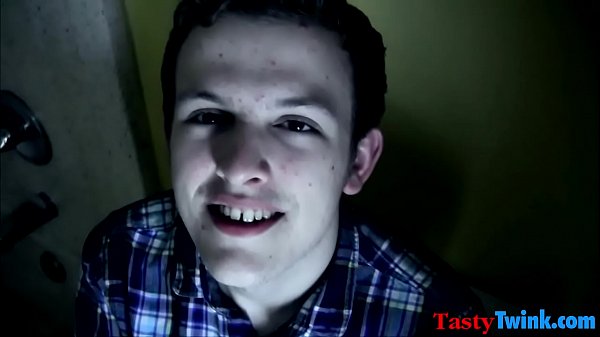 Toby Franks blows hung Trace 