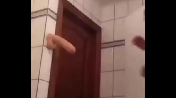 Nonton Exerc&iacute;cio Pirocastico thumbnail