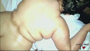 Mis Amigos Me Follan Y El Cornudo Solo Graba thumbnail