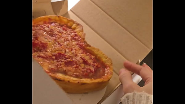 Nonton Model In Lace Celebrates Valentine's In Chicago thumbnail