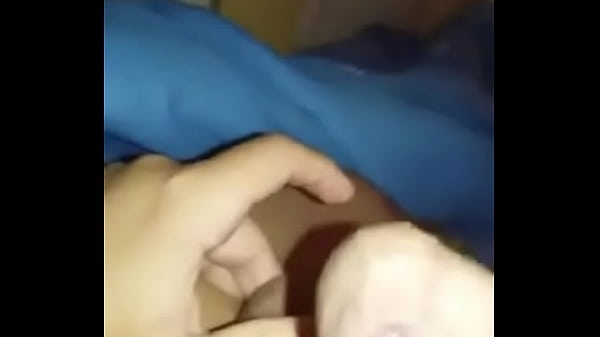 Play MP4 - Kevin &lpar;o Leal&rpar; gozando gostoso pra mim