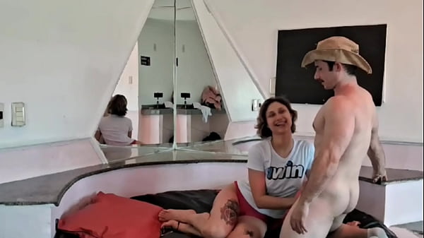 Play MP4 - Ela Manda eu fa&ccedil;o&period;