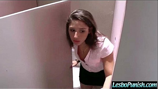 Nonton Sexy Girl Get Sex Dildo Punish By Mean Lesbian Video-04 thumbnail