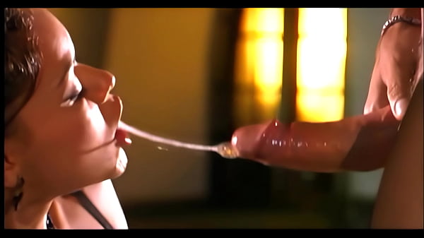 Play MP4 - A girl riding cock