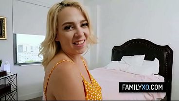 Nonton Perv Stepdad Fucks His Stepdaughter For Thanksgiving thumbnail