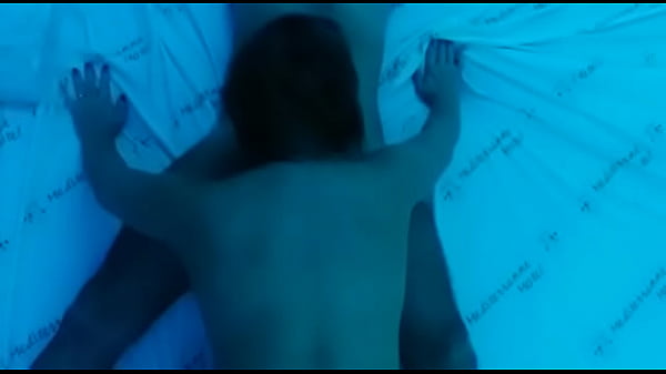 Corno dividindo esposa