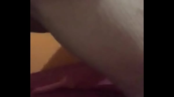 Cheia de tes&atilde;o querendo rola 