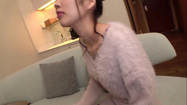 隠れ巨乳f cup マリちゃん 21歳 連続爆イキフリーター ハメ撮り イラマチオ 美尻 スレンダー 美脚 美乳 美女 素人