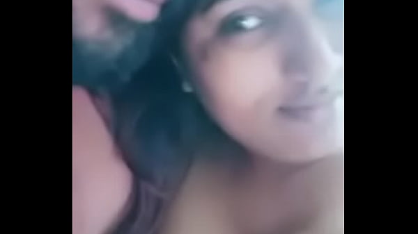 Swathi_naidu romance with boy on bed