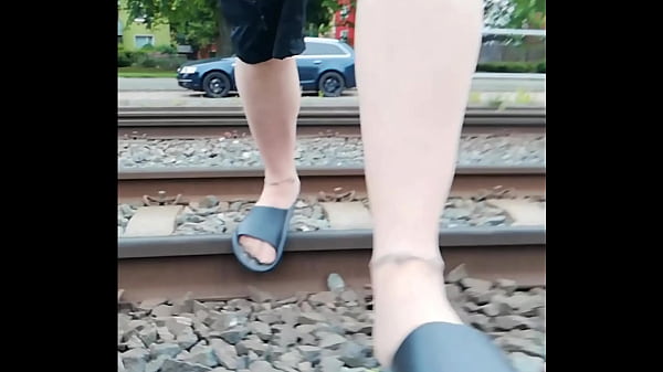 Carmen Nylonjunge Rundgang In Braunschweiger Weststadt thumbnail