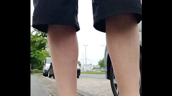 Nonton Carmen Nylonjunge Rundgang In Braunschweiger Weststadt thumbnail