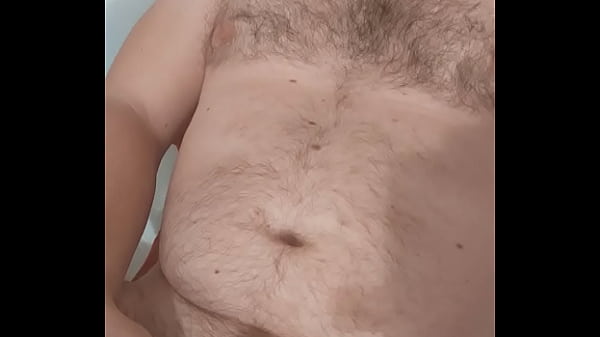 Imi place foarte mult sa ma masturbez la webcam si sa imi beau pisatul si sperma! 