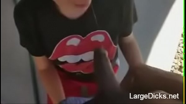 Suckin Black Dick in the Wind.MP4 