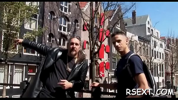 Mature floozy takes it hard