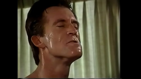 Play MP4 - Glamorous brunette gets nailed by a hard tool hunk on the sofa