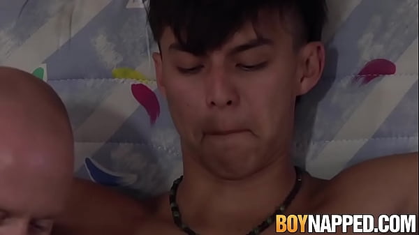 Play MP4 - Restrained sub Maxxie Rivers milked for jizz by Sean Taylor