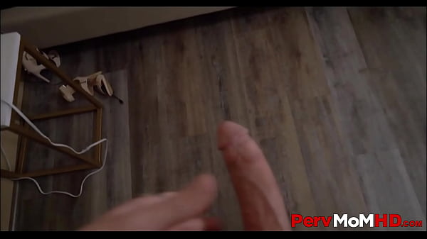 Play MP4 - PervMomHD&period;com - MILF Step Mom Richelle Ryan Sucked step Son's Cock Thinking It Was His step Dad POV