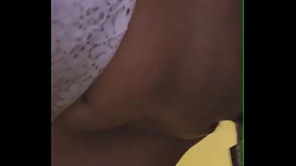 Play MP4 - Joven traga riata como profesional porque ya va a cumplir 19 y as&iacute; festeja antes de ir con su familia y novio