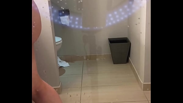 Big ass blonde teen pissing while_mirror masturbating
