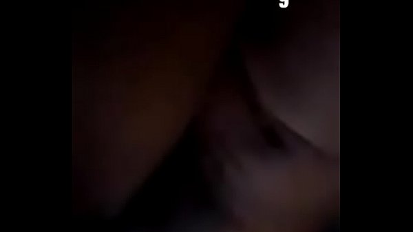 Play MP4 - Girl deep throat